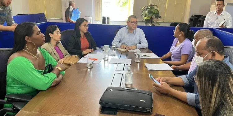 Eduardo Lima se reúne com conselheiros tutelares de Aracaju