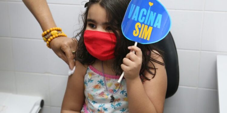 Sergipe começa a vacinar crianças de 3 e 4 anos contra a Covid-19 nesta sexta, 22