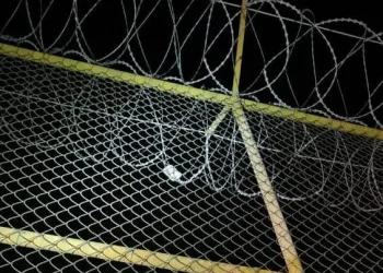 Polícia Penal de Sergipe impede mais uma tentativa de arremessar objetos ilícitos para dentro do Presídio Semiaberto de Areia Branca