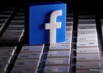 Facebook renova feed principal para atrair usuários mais jovens