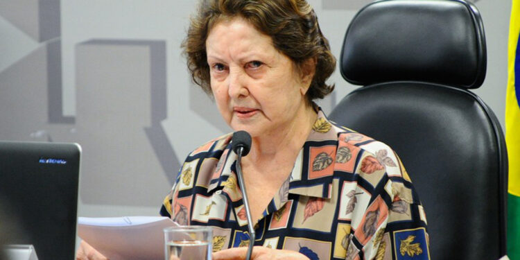 Maria aponta Projeto Jovem Senador como instrumento de incentivo à política