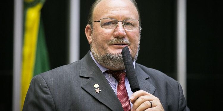 “Somos da paz, da construção por uma sociedade justa, igualitária e de fraternidade”, afirma deputado João Daniel