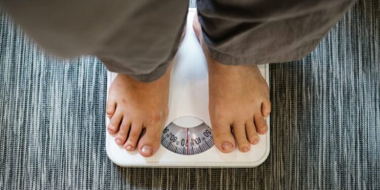 Obesidade atrapalha a longevidade? Nutricionista explica