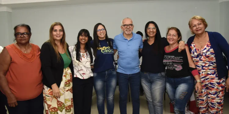 PDT reúne candidatos para orientações sobre legislação eleitoral. Na reunião, Edvaldo reafirmou apoio a Fábio