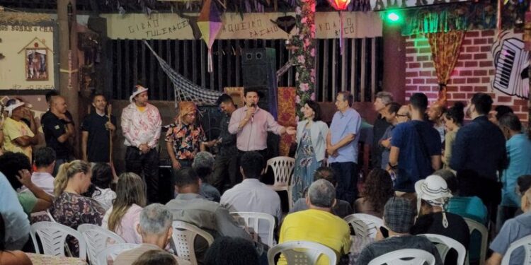 Valmir de Francisquinho: “comigo, artista local recebe cachê antes de tocar!”