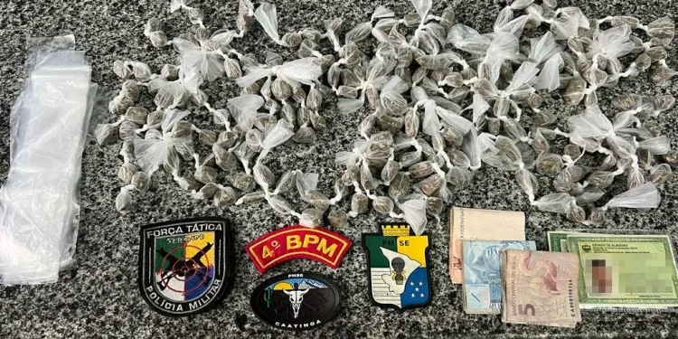 Polícia Militar prende casal por tráfico no município de Poço Redondo