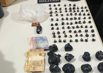 Polícia Militar prende homem por tráfico de drogas em Aracaju