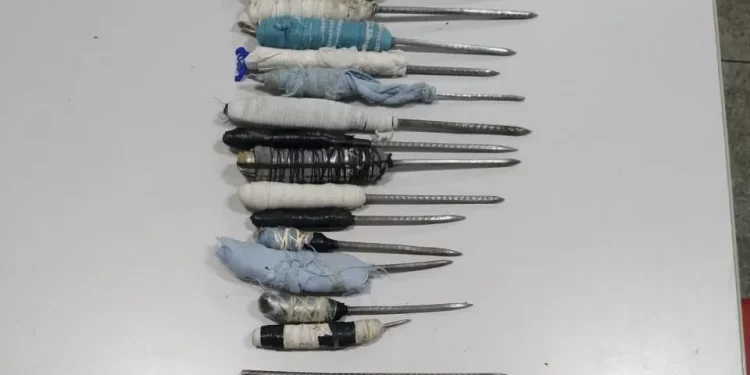 Polícia Penal realiza uma operação na cadeia Pública de Areia Branca após denúncia de possível rebelião ou fuga  no estado de Sergipe