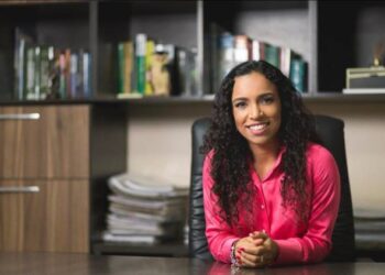 Candidata ao Governo, Niully Campos alerta sobre tentativas de golpe no whatssap envolvendo seu nome