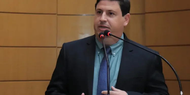 João Marcelo desiste de disputar a reeleição para Deputado Estadual