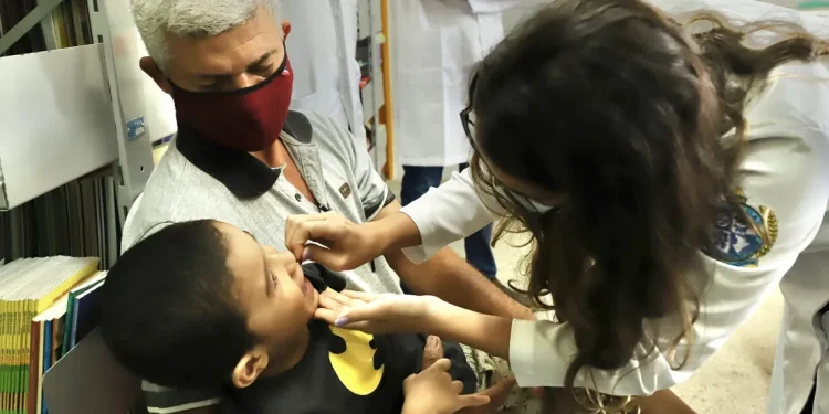 Com baixa cobertura, Prefeitura de Aracaju reforça necessidade da vacinação contra a poliomielite