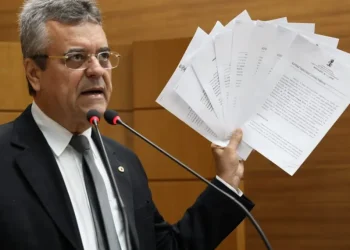 Pimentel relembra luta pela reestruturação da SE-265, que liga Itaporanga a Lagarto