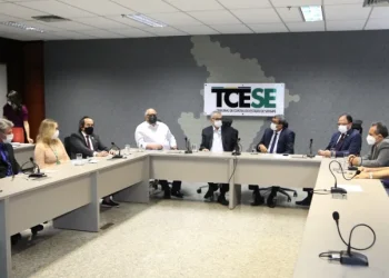 Tribunal de Contas do Estado de Sergipe e Receita Federal reafirmam parceria em ações conjuntas