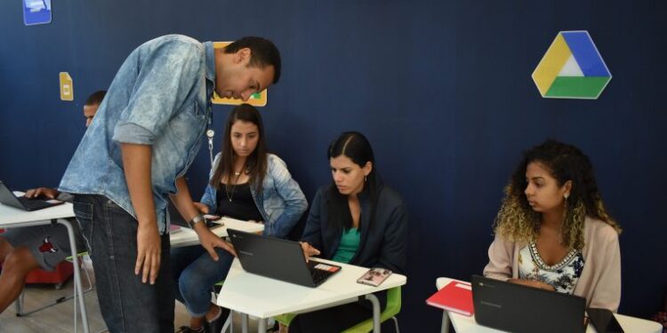 Educação e tecnologia: o futuro do ensino