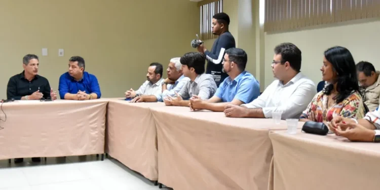 Rogério Carvalho defende união entre os setores e poder público