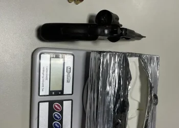 Traficantes entram em confronto com a policiais militares  e um morre, no município de Areia Branca