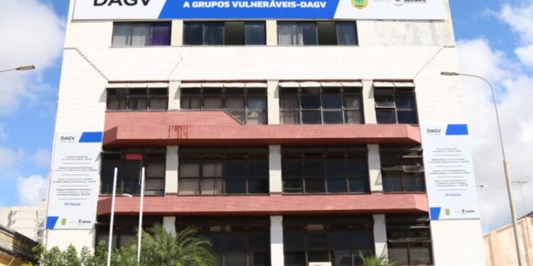 DAGV prende homem por estupro de vulnerável em Aracaju