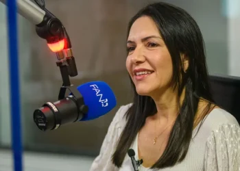 Pesquisa mostra Danielle Garcia liderando na disputa para o Senado Federal