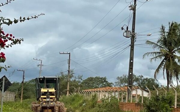 Governo de Itabaiana realiza ações em estradas vicinais