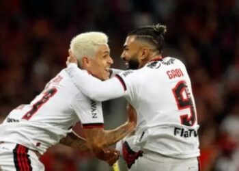 Flamengo vence o Athletico e vai às semifinais da Copa do Brasil