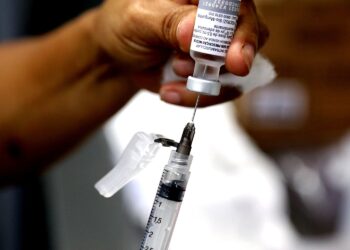 Covid-19 e influenza: vacinação acontece neste sábado (6) nos shoppings de Aracaju