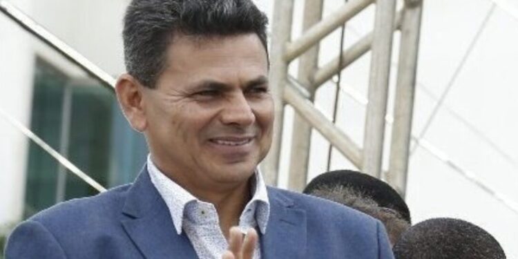 Assessoria Jurídica de Valmir diz que permanece “aguardando a publicação do acórdão do TSE”