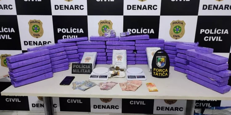 Homem é preso e 50 quilos de maconha são apreendidos em Nossa Senhora do Socorro