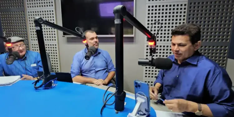 Valmir: “Emília Corrêa terá uma grande participação na nossa gestão, pois é uma mulher qualificada e preparada”