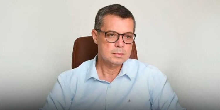 Lider em rejeição, Mitidieri evita mais desgaste e foge do debate da FAN FM