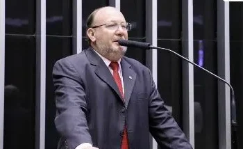 Deputado federal João Daniel condena decisão que anula piso da enfermagem: “Uma injustiça”, disse