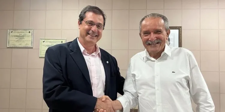 Machado reúne-se com presidentes do Creci-SE, ES, BA para discutirem o tema Terrenos de Marinha