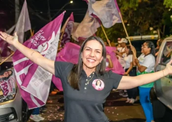 Danielle recebe apoio em atos na Coroa do Meio e São Cristóvão