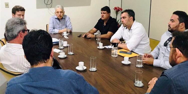 Prefeito em Exercício é recebido pela Sedetec e Codise e pede melhorias para o Distrito Industrial de Estância
