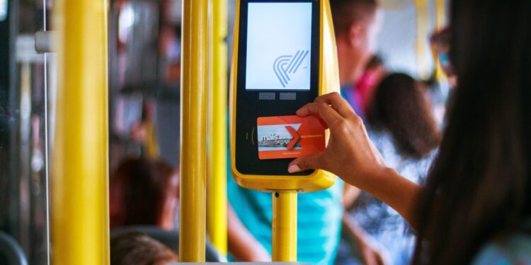 Bilhetagem eletrônica: conheça as opções para compra de passagem do transporte coletivo