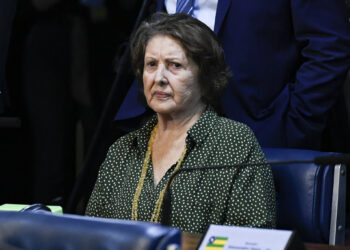 Senadora diz que piso salarial da enfermagem não pode ser negado