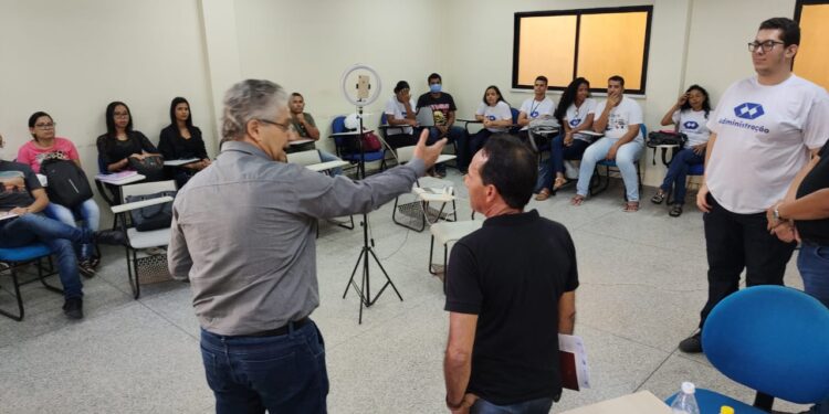 Alunos do curso técnico em Administração do Senac/SE criam o podcast “Expresso empreender”