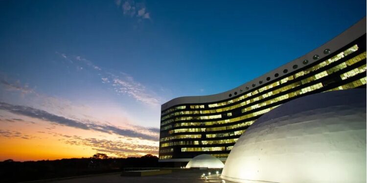 “Não há nada secreto na Justiça Eleitoral”, afirma presidente do TSE