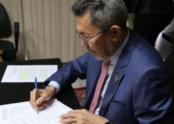 SES recebe equipamentos fisioterapia respiratória doados pelo TJ