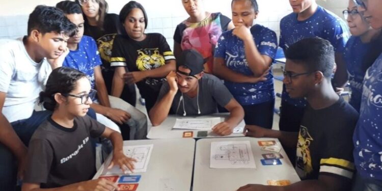 Metodologia de professor de Sergipe será replicada nas escolas públicas de SP