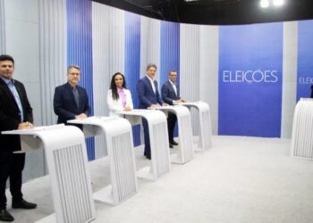 Rogério Carvalho defende investimentos na educação, saúde e moradia em debate da TV Sergipe