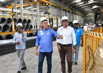 Geradores de emprego de Socorro reconhecem trabalho de Laércio