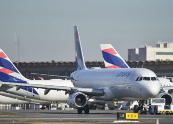 Petrobras: preço do querosene de aviação cai 0,84% a partir de sábado