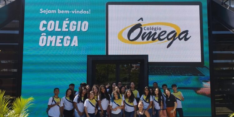 Visita guiada promove conhecimento do dia a dia na universidade