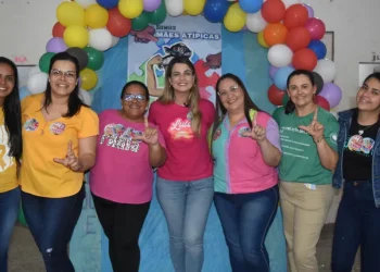 Dra. Lidiane Lucena se reúne com mães atípicas no município de Aquidabã