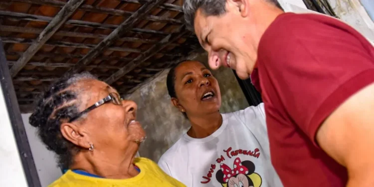 Rogério Carvalho reforça compromisso com as mulheres de Sergipe