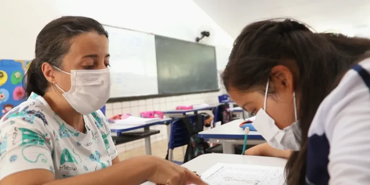 Seduc convoca mais 214 profissionais para a educação inclusiva