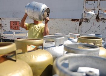 Petrobras reduz preço de venda do gás de cozinha em R$ 0,20 para distribuidoras