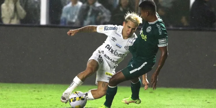 Santos perde para o Goiás e fica mais longe do G6 do Brasileiro
