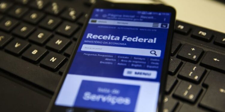 IR 2022: Consulta ao último lote de restituição deve ser liberada na sexta-feira