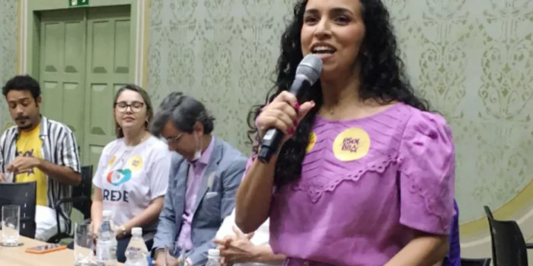 Niully, do Psol, assina a Carta Compromisso com o Saneamento Básico como Direito Humano